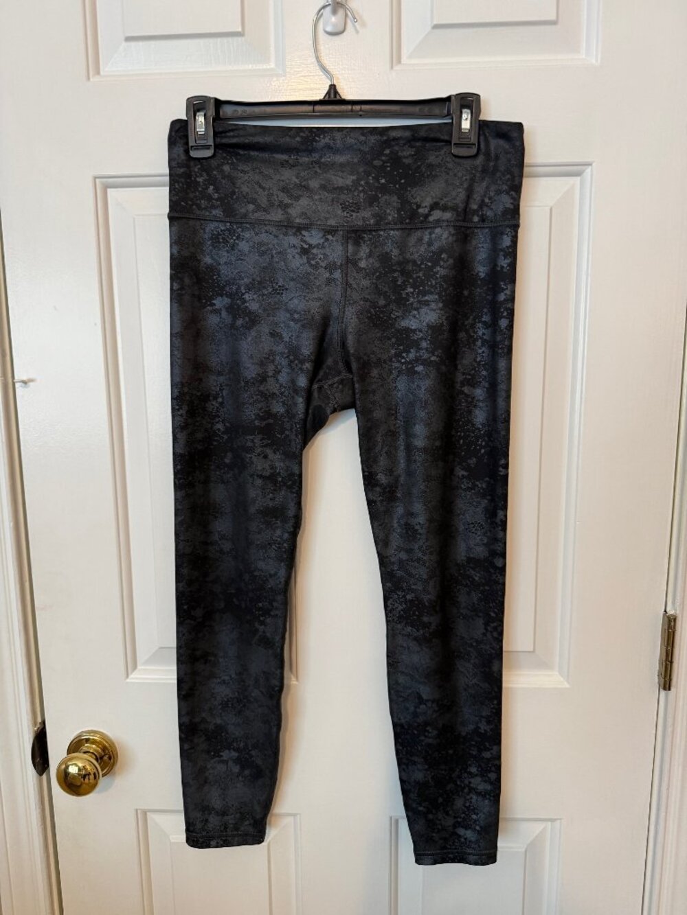 Athleta Misty Lace Black Elation Tights_Size Medium